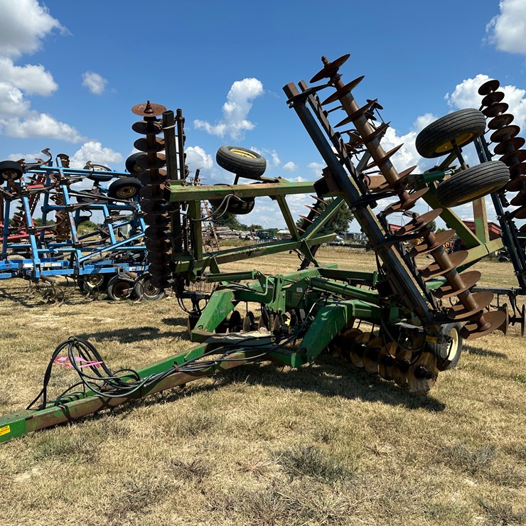 JOHN DEERE 34