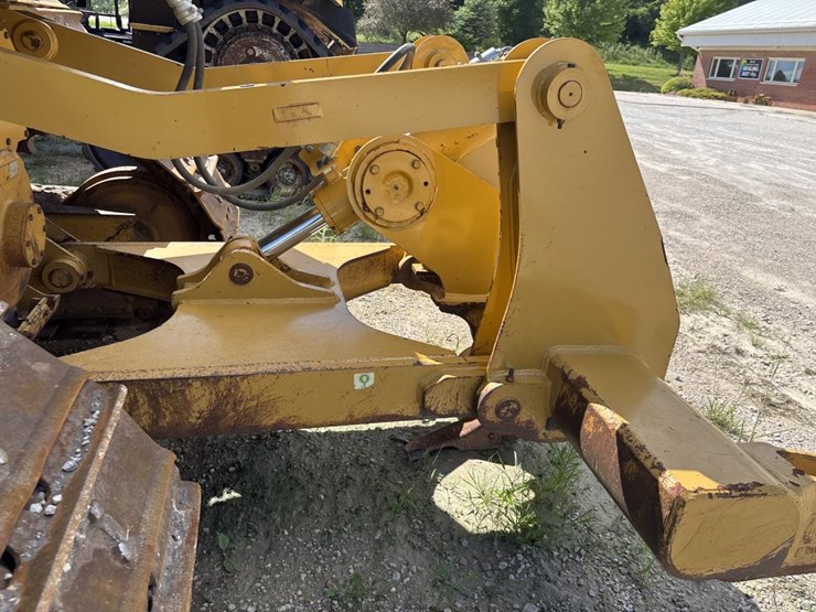 2018-caterpillar-d6t-lgp-image-52
