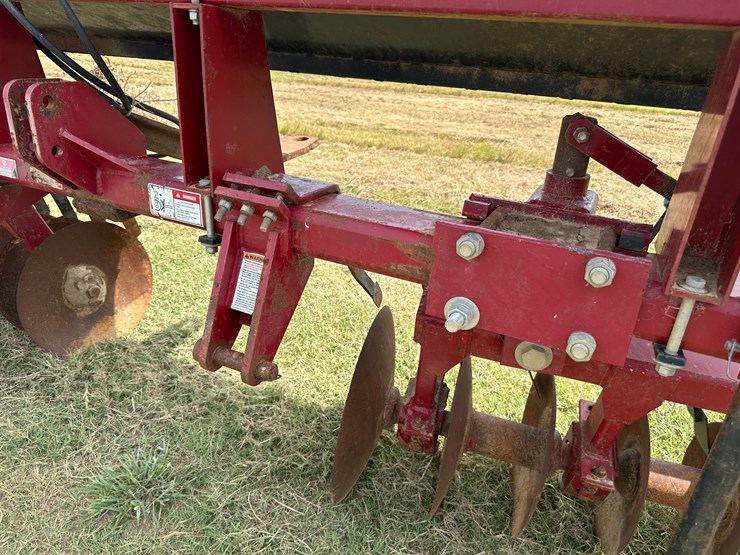 #32174-•-w-&-a-manufacturing-852-levee-plow-w/-898-levee-seeder-image-10