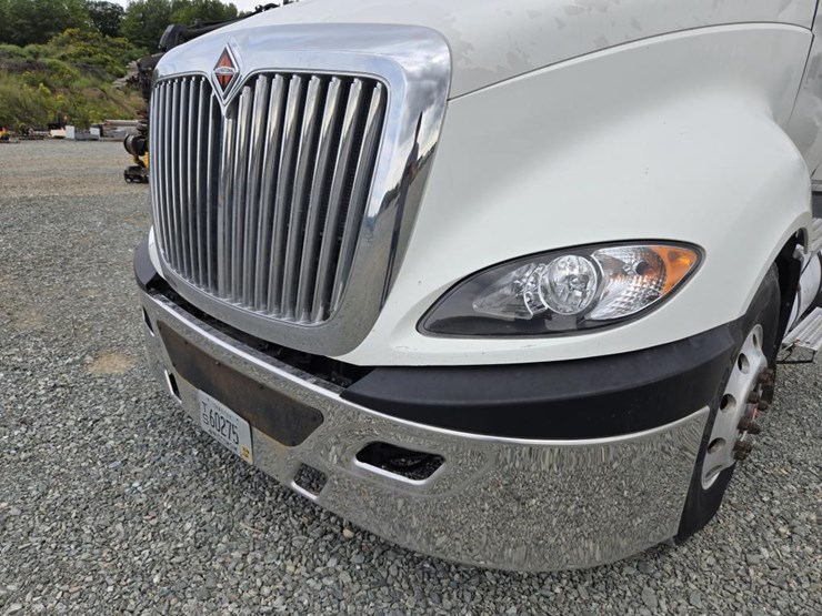 2008-international-prostar-image-10