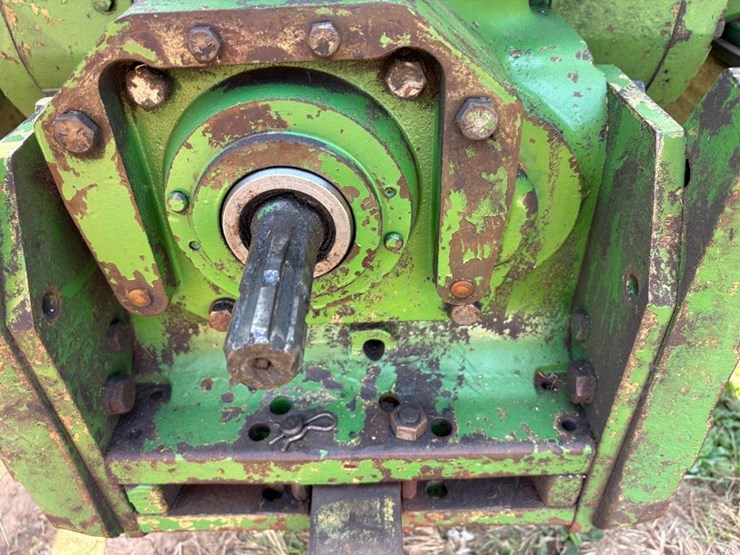 john-deere-2840-image-16