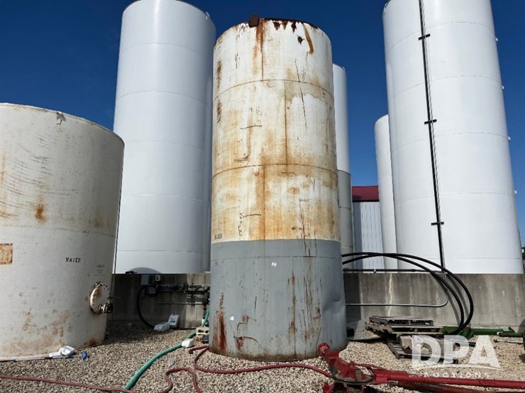 liquid-storage-tank-(jn2948)-image-2