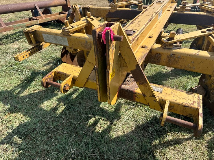 #32162-•-prime-1016-9"-tandem-levee-plow-image-11