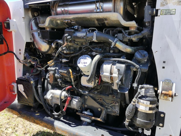 2016-bobcat-s850-image-9