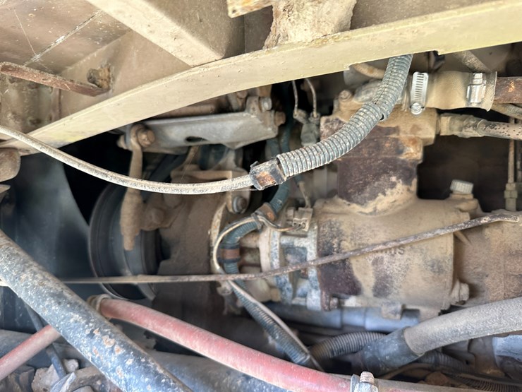 #32159-•-1984-international-co9670-sleeper-truck-tractor-vin:-1hsrdjwr0ehb13117-image-48