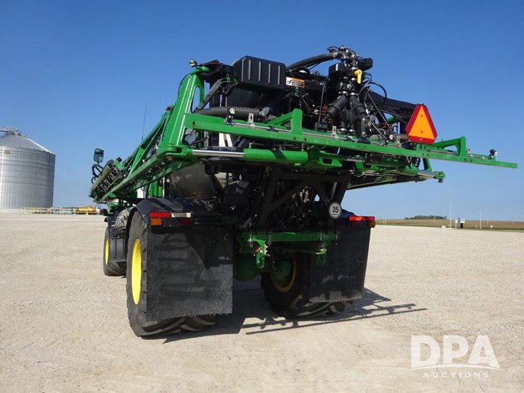 2021-john-deere-f4365-image-36