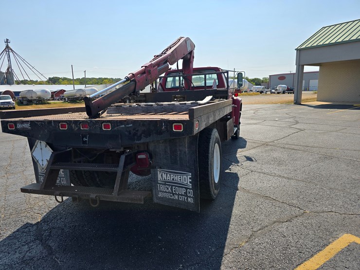 1990-ford-f800-image-18