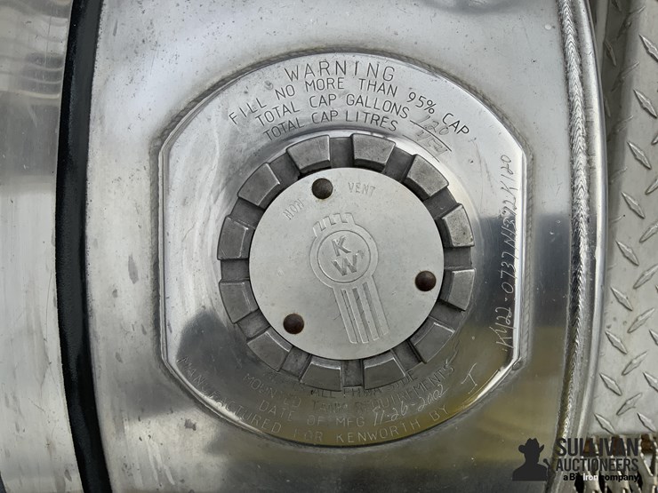 2003-kenworth-w900-image-9