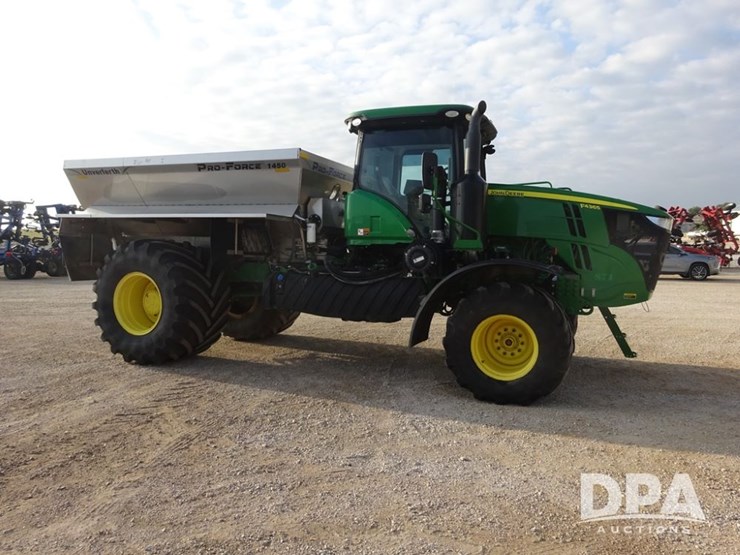 2019-john-deere-f4365-image-11