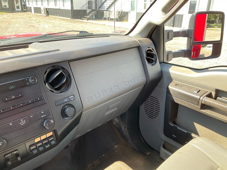 2015-ford-f550-image-101