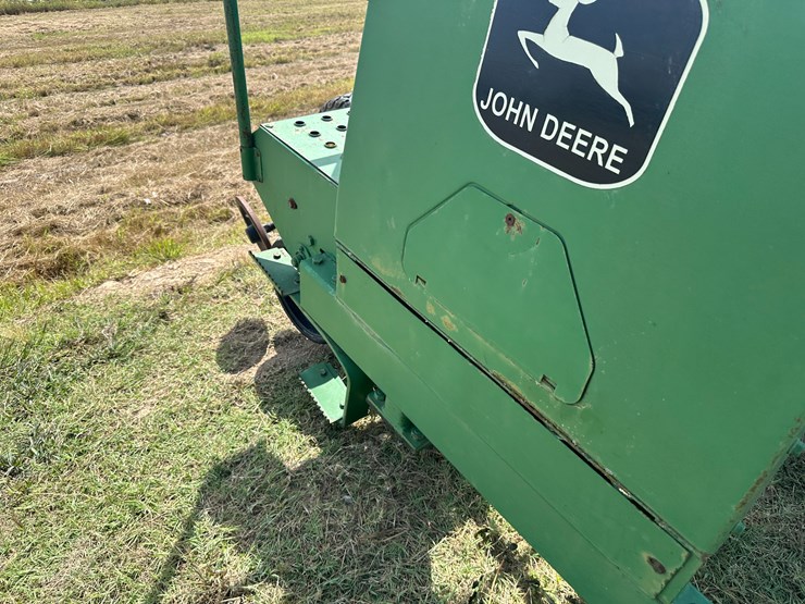 john-deere-750-image-43