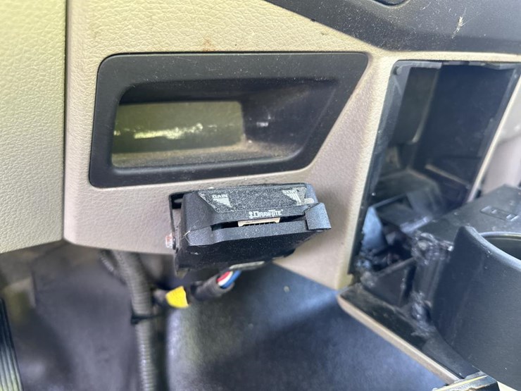 2010-ford-f250-image-34