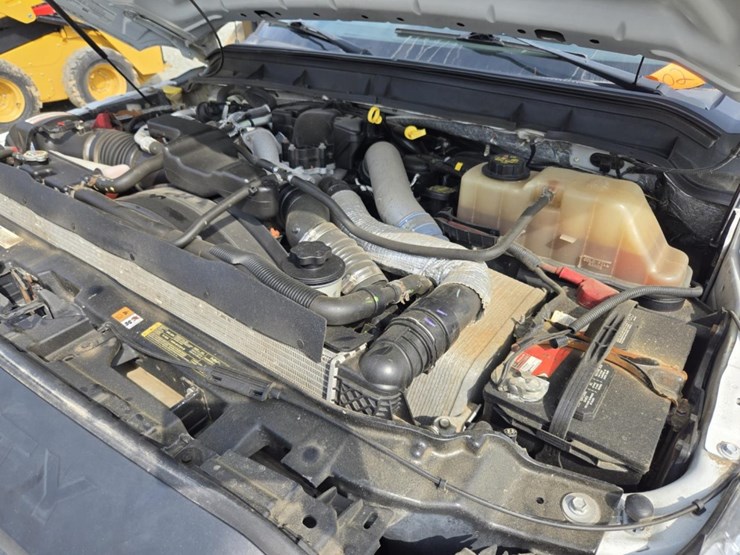 2014-ford-f450-image-60