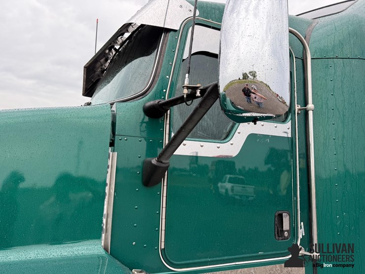 2007-kenworth-t600-image-15