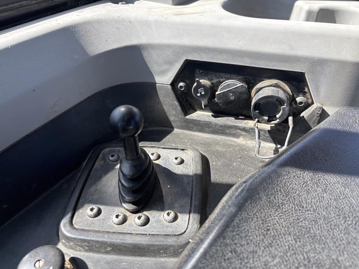 2018-caterpillar-d6t-lgp-image-50