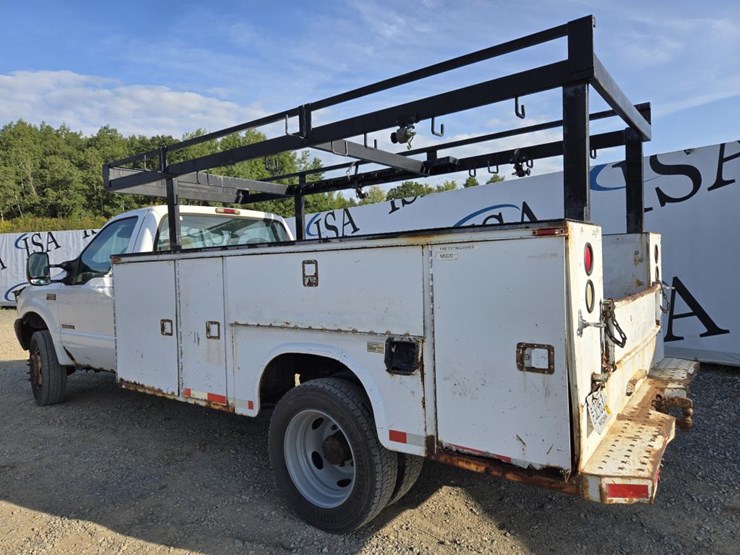 2002-ford-f550-image-3