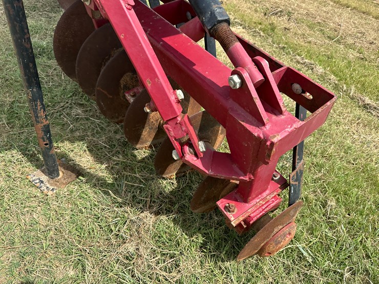 #32174-•-w-&-a-manufacturing-852-levee-plow-w/-898-levee-seeder-image-6