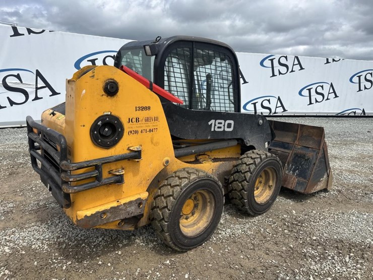 2010-jcb-180-image-5