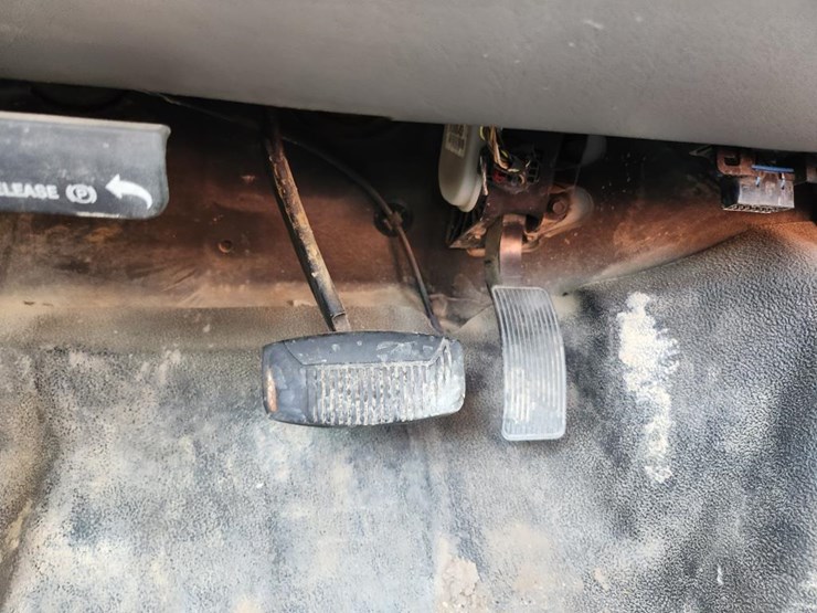 2006-ford-f550-image-61