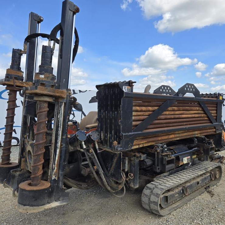 2013 DITCH WITCH JT25