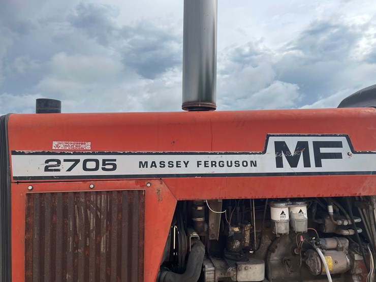 massey-ferguson-2705-image-9