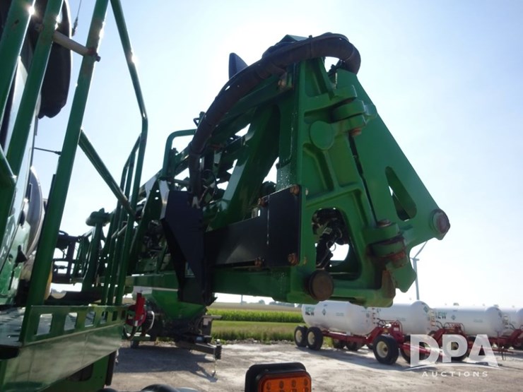 2020-john-deere-f4365-image-81