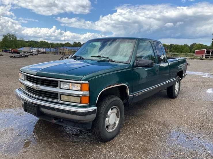 1998-chevrolet-k1500-image-1