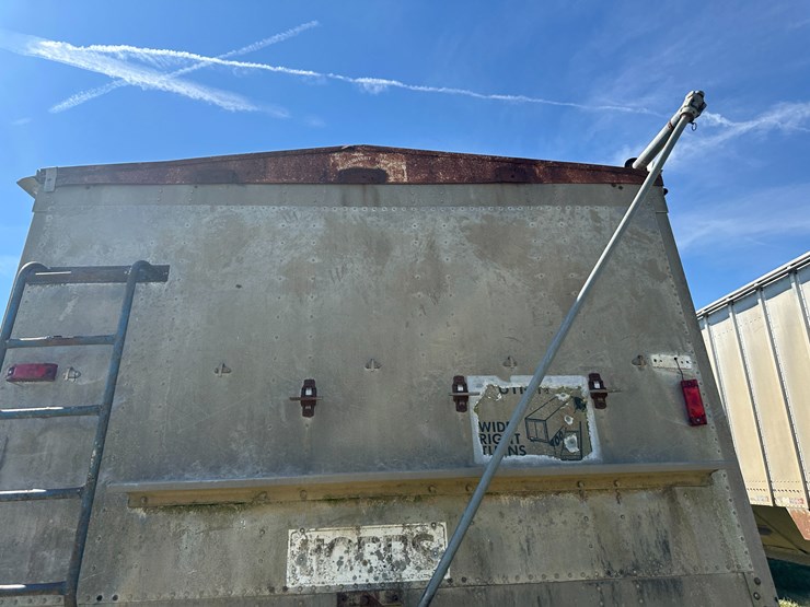 #32158-•-hobbs-42'-t/a-aluminum-hopper-bottom-trailer-vin:-blv-9983-04-image-58