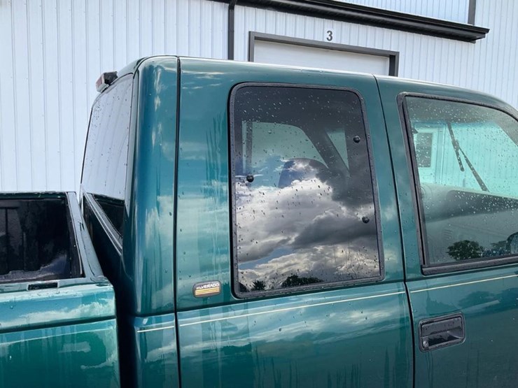 1998-chevrolet-k1500-image-37