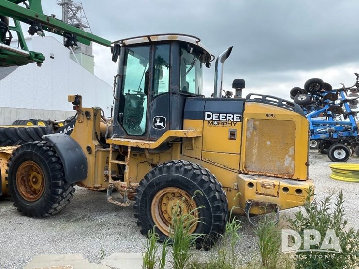 deere-444j-image-4