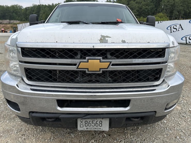 2013-chevrolet-2500hd-image-5