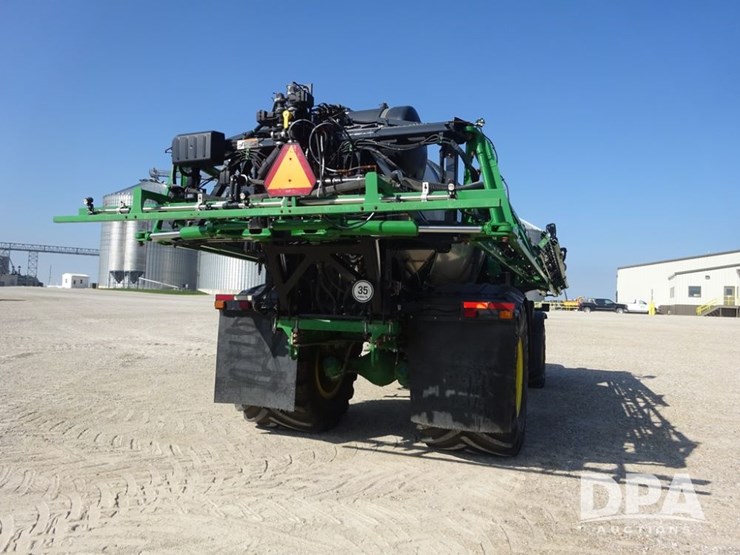 2021-john-deere-f4365-image-31