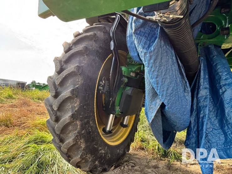 2025-john-deere-616r-image-26