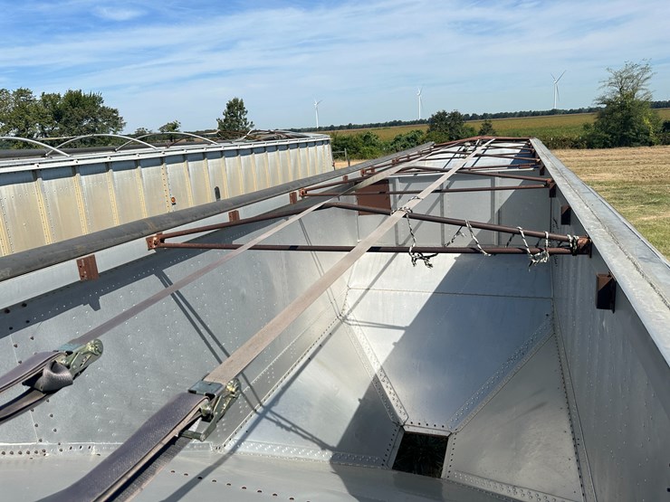 #32158-•-hobbs-42'-t/a-aluminum-hopper-bottom-trailer-vin:-blv-9983-04-image-62