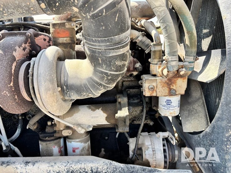 1986-peterbilt-359-image-64