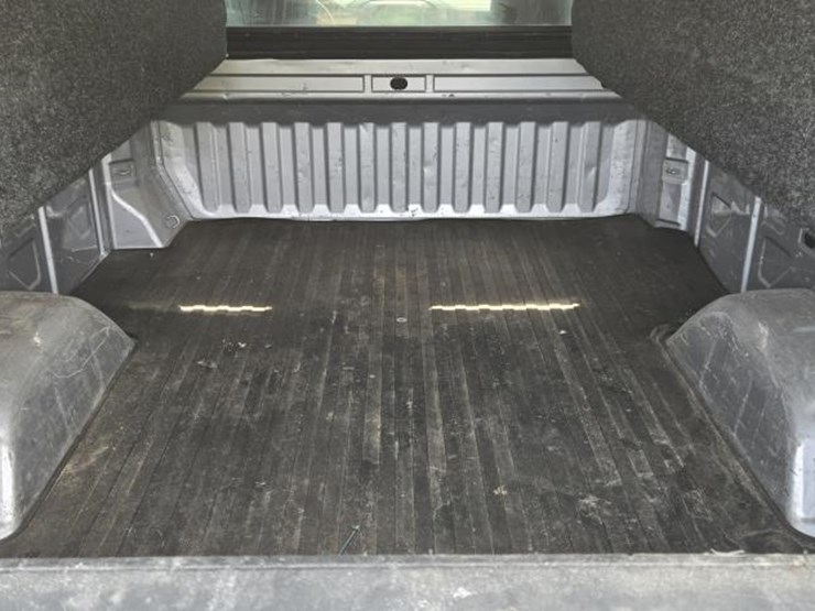 2020-chevrolet-silverado-1500-image-17
