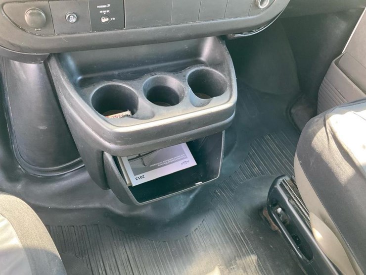 2013-chevrolet-express-g2500-image-58