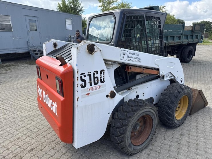 2003-bobcat-s160-image-5