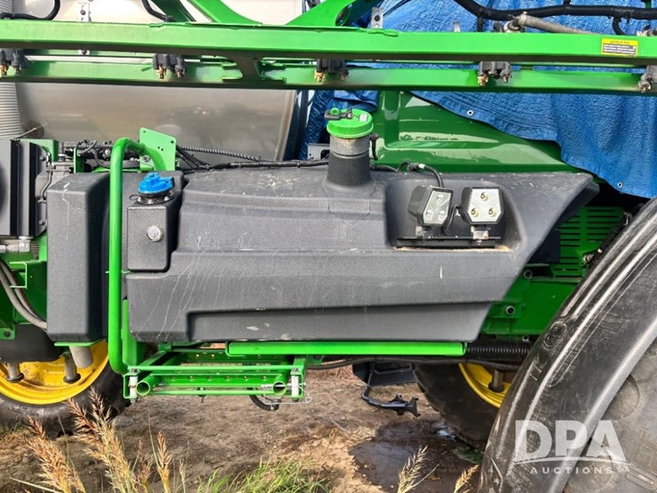 2025-john-deere-616r-image-63