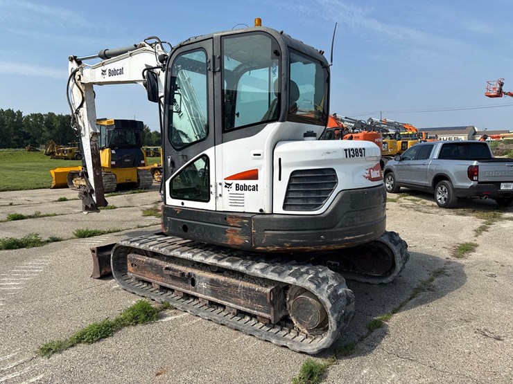 2017-bobcat-e85-image-3