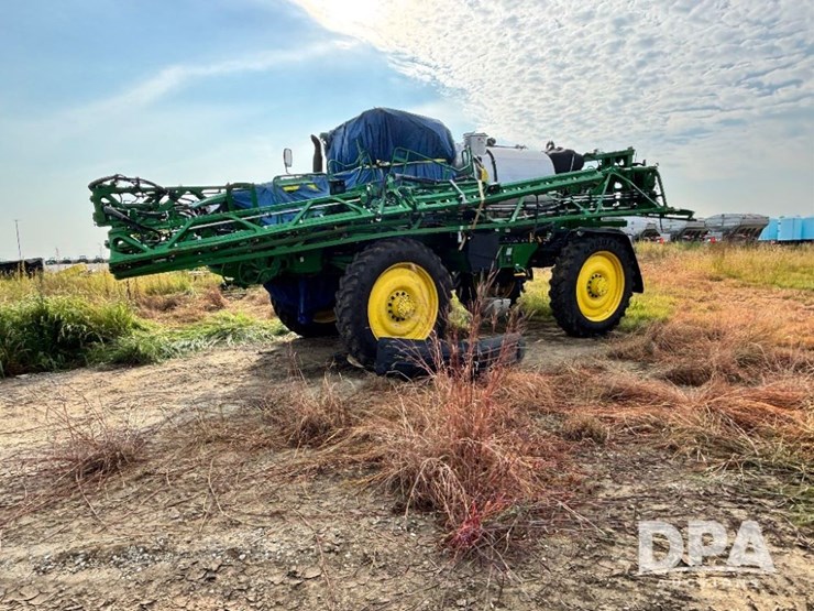 2025-john-deere-616r-image-16