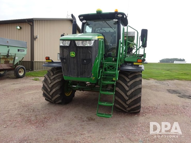 2019-john-deere-f4365-image-6