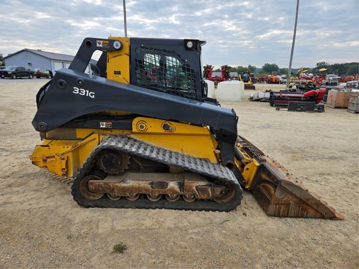 deere-331g-image-6