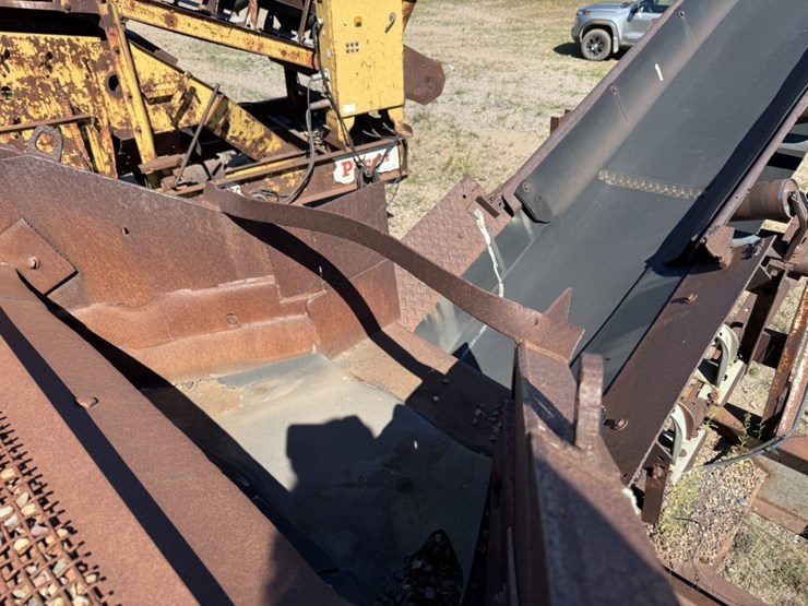 #1604-•-telsmith-20’x6’-towable-screener-image-59