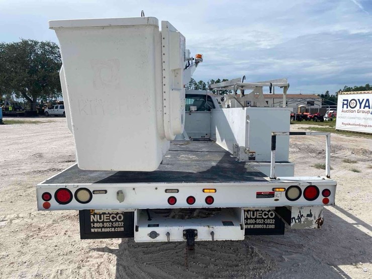 2014-altec-at200a-image-27