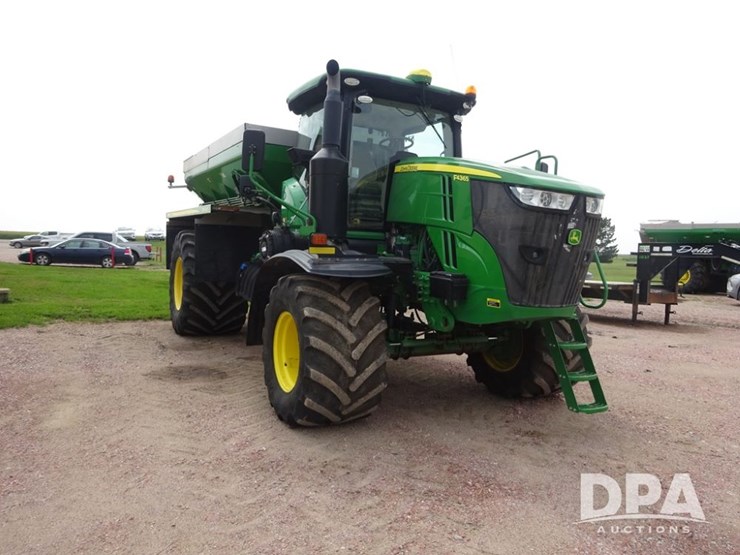 2019-john-deere-f4365-image-12