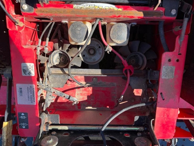 gravely-proturn-60-image-8