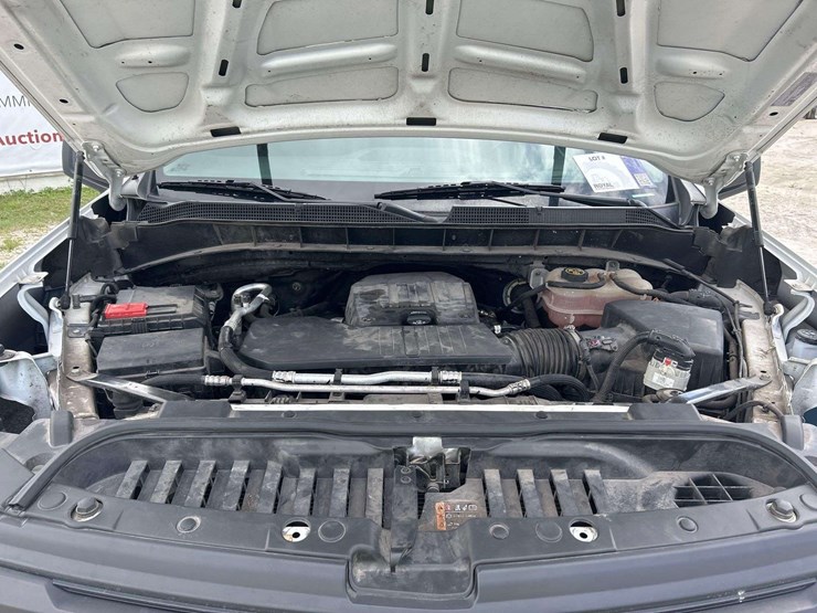 2022-chevrolet-silverado-1500-image-9