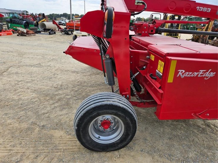 massey-ferguson-1393-image-25