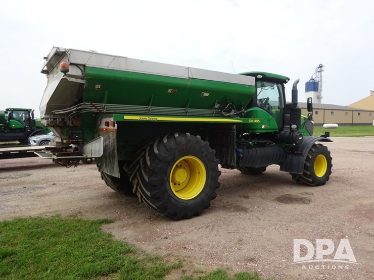 2019-john-deere-f4365-image-23